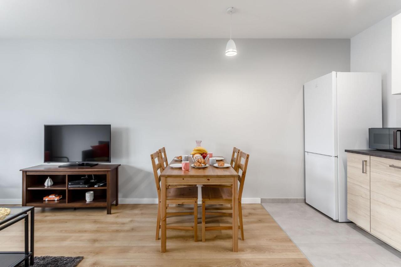 Chill Apartments Marywilska Warszawa Eksteriør billede